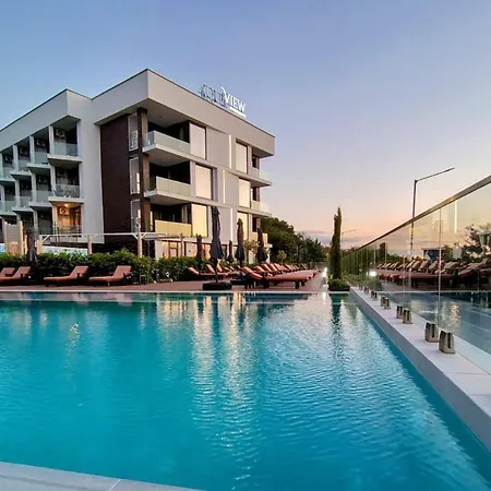 Wave & Wellness * Варна