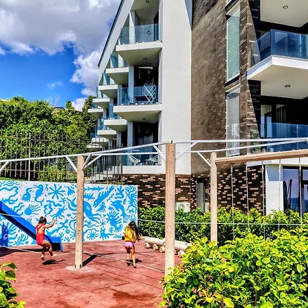 Wave & Wellness Free Parking Apartment