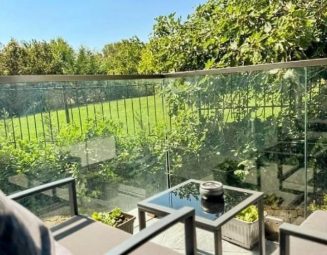 Apartment Wave & Wellness Varna